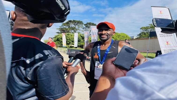 Melikhaya Frans wins 1 City Marathon