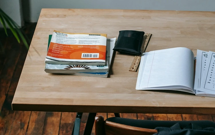 Experts urge financial literacy in schools