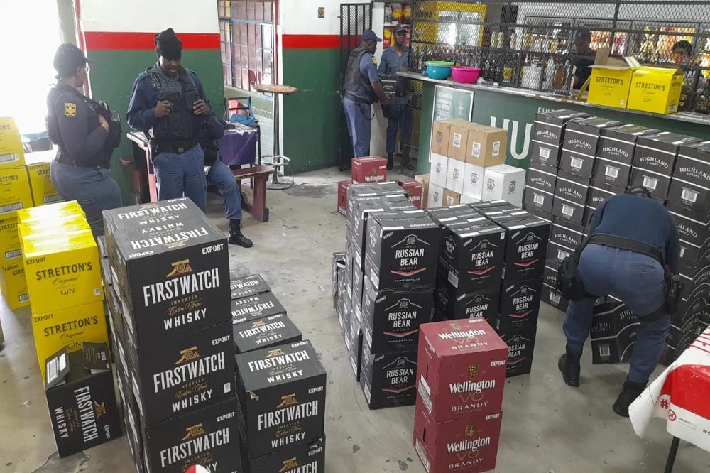 R25-billion illicit alcohol trade threatening SA’s economy: Report