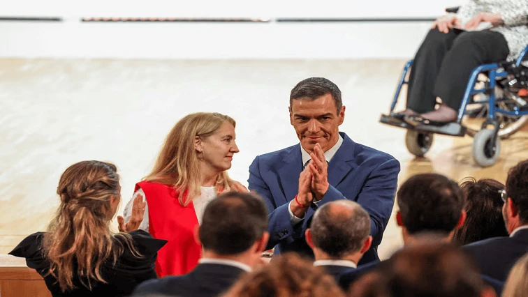 Spain pays tribute to Franco’s victims 50 years after his death
