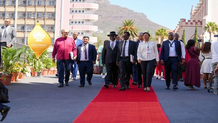 Parties call for pro-poor budget, reject tax hikes