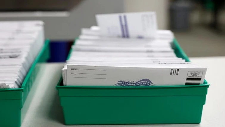 Supreme Court’s Alito tells Pennsylvania counties to separate late ballots