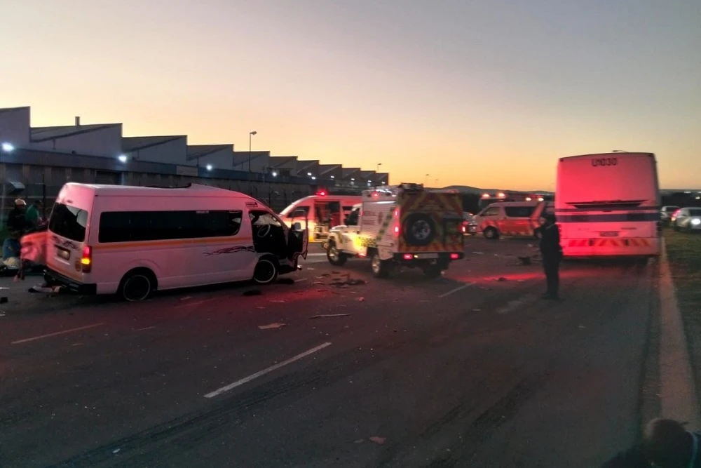 Seven people killed in a taxi and bus collision