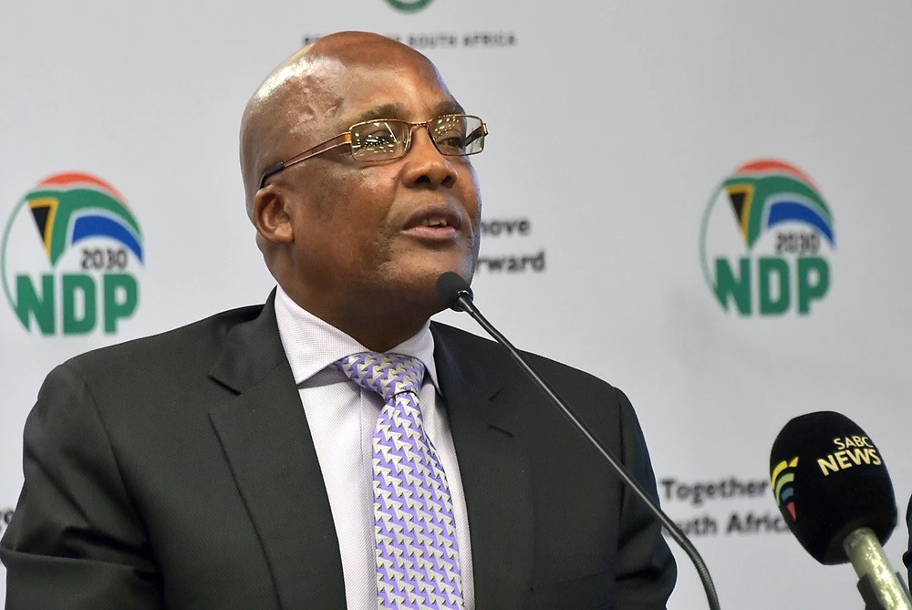 SA’s HIV-AIDS programme not on the verge of collapse: Motsoaledi