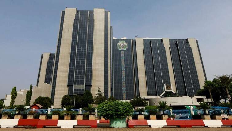 Nigeria’s lawmakers seek to curb central bank’s role