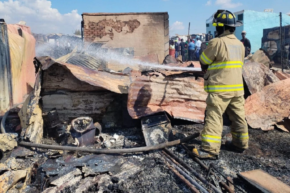 Body recovered following Plastic View shack fire
