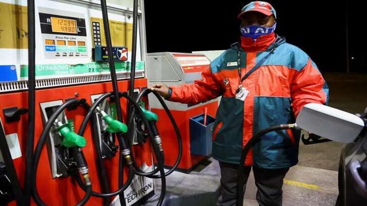 Fuel price decrease will provide relief for motorists: Economist