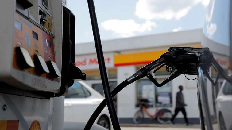 Fuel price cuts expected to slow down inflation: Economist