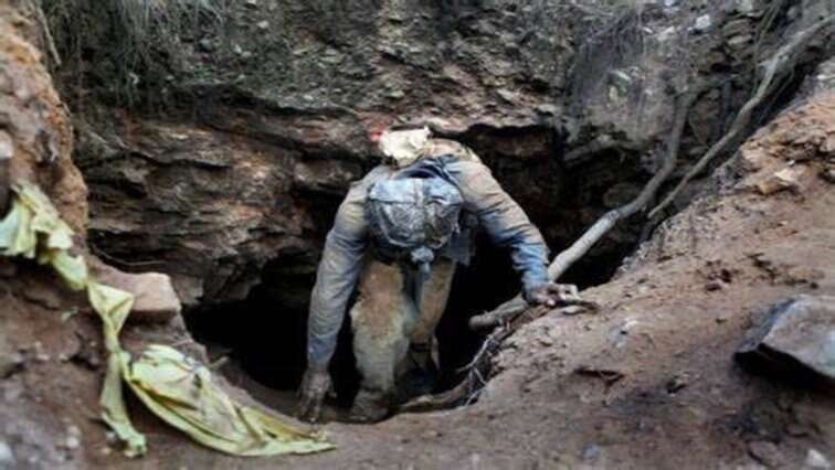 Ntshavheni’s Stilfontein illegal miners comment shocks Contralesa