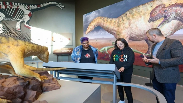 De Lille to open Kgodumodumo Dinosaur Centre