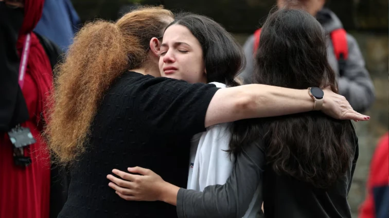 Two dead in attack near UK synagogue, suspect shot by police