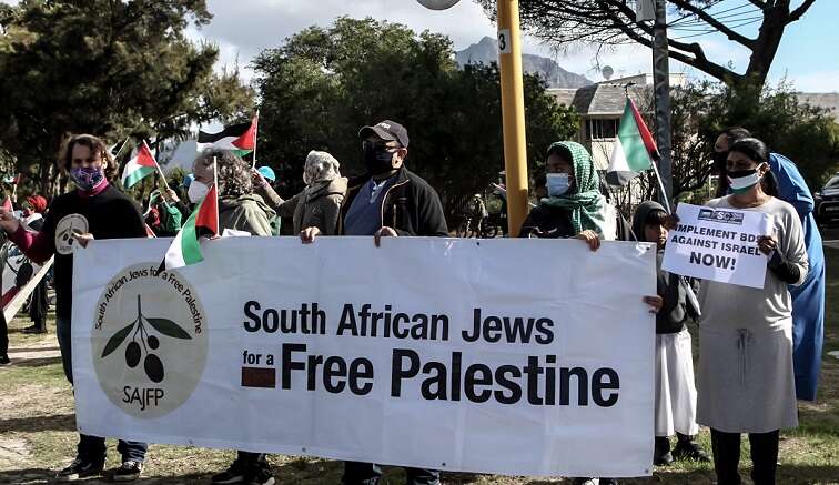 Palestine supporters in CT call for energy sanctions against Israel