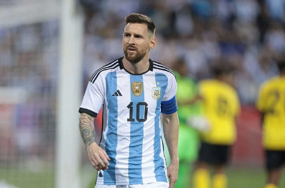 Argentina not overly reliant on Messi, says Scaloni