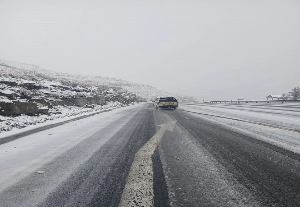 Several Eastern Cape passes closed due to snowfall
