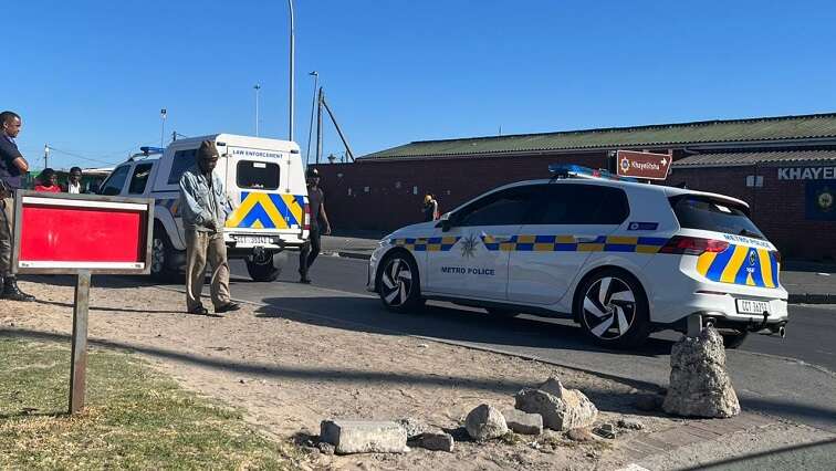 Police seek motive for Khayelitsha barbershop shootings