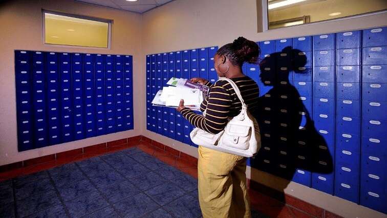 DA supports proposal for Post office to find private investors