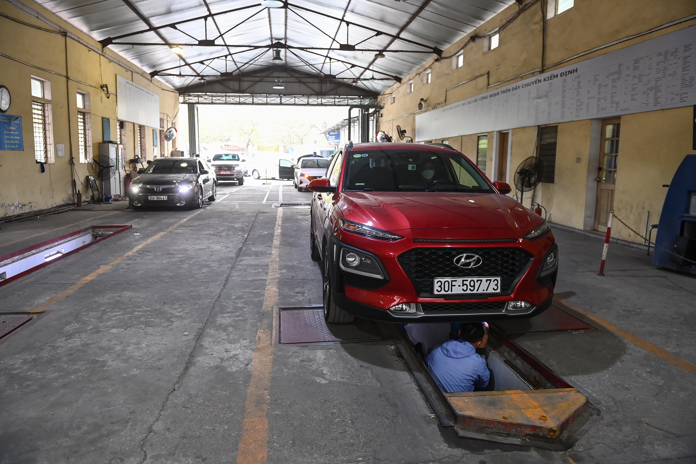 Ôtô miễn kiểm định lần đầu sẽ phải nộp phí lập hồ sơ