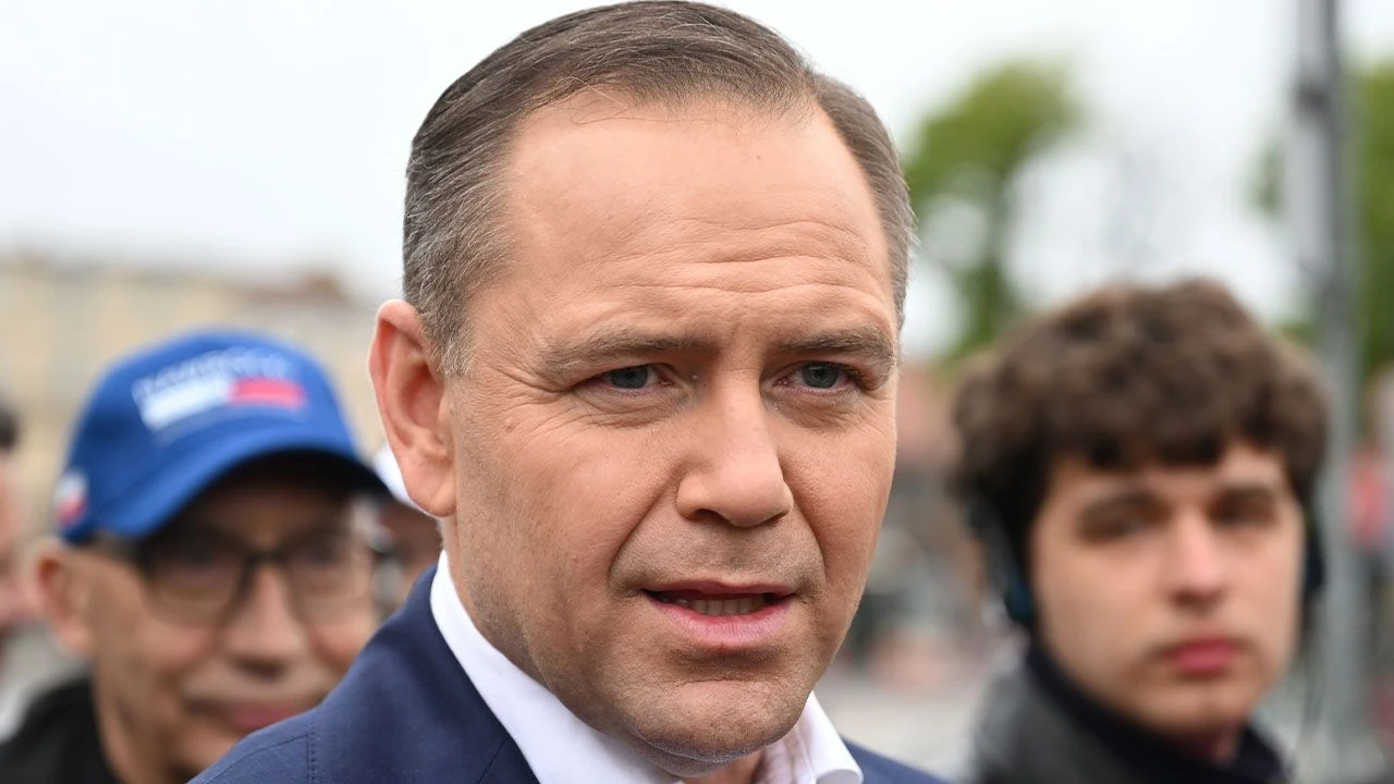 „Wyjątkowy” neonazista. Miał poręczyć za niego Karol Nawrocki i inni politycy
