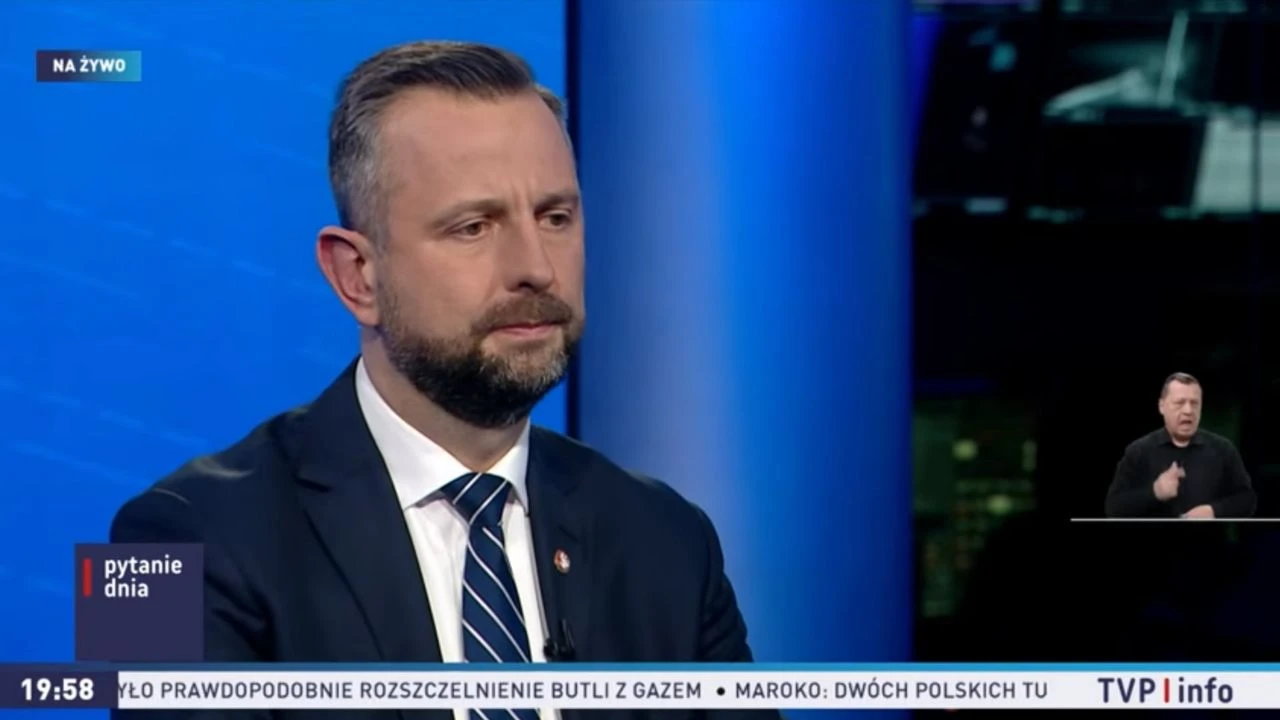 Nominacje oficerskie? „Kancelaria prezydenta wprowadza go na minę”