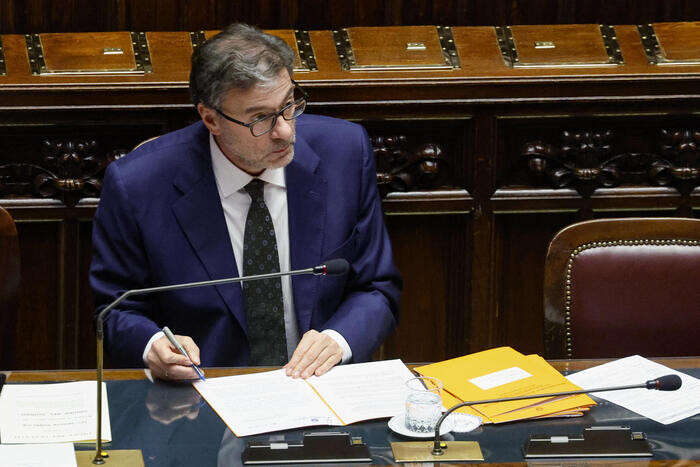 Giorgetti, giudizio Ue su Psb atteso, avanti con sobrietà