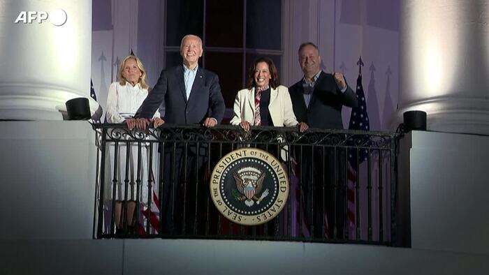 Usa, Biden e Harris guardano i fuochi d'artificio del Giorno dell'Indipendenza