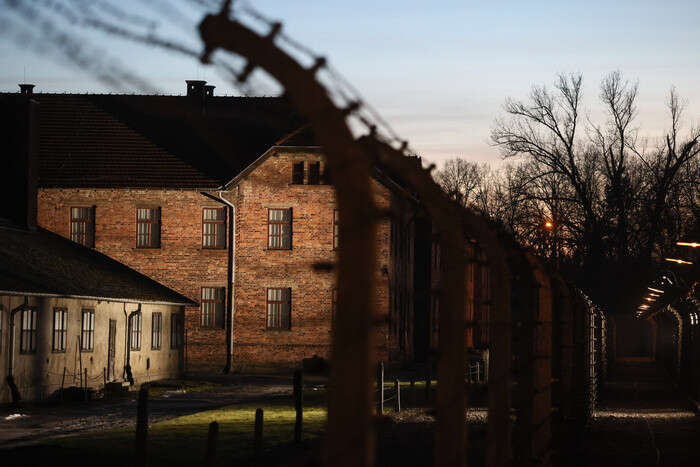 Viaggio della Memoria, studenti Roma visitano Auschwitz-Birkenau