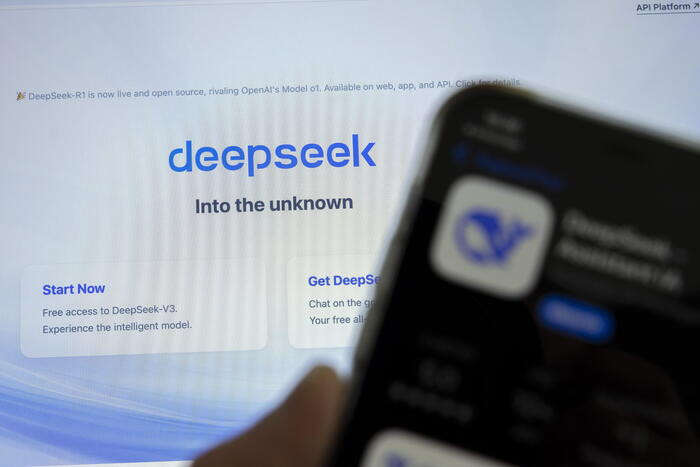 DeepSeek ai vertici delle app più scaricate in 140 mercati