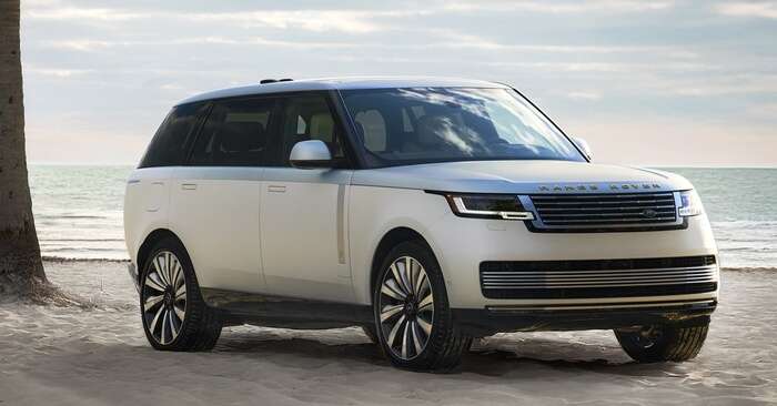 Range Rover House, fino al 6 gennaio appuntamento a Courmayeur