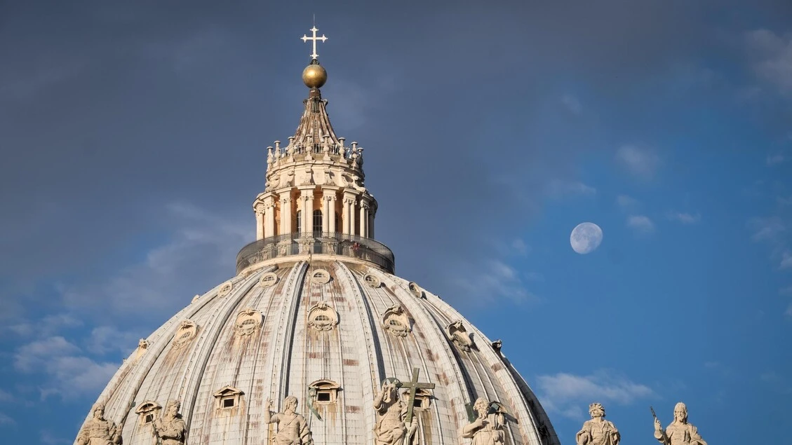 Giubileo: Fisichella, 'in 6 mesi quasi 15 milioni di pellegrini'