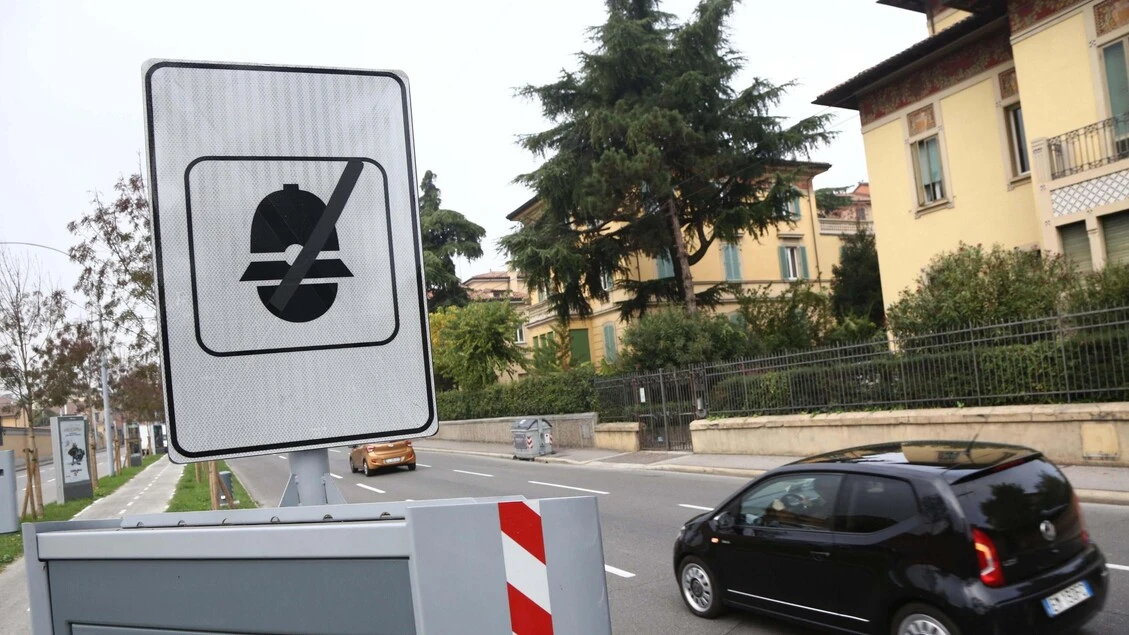 'Censire gli autovelox, senza informazioni non potranno entrare in funzione'