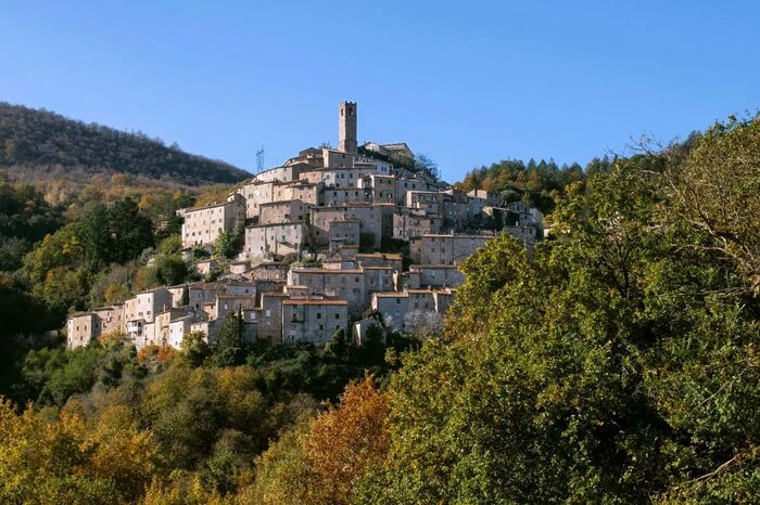 Concorso trompe l'oeil, in premio una casa in un borgo toscano