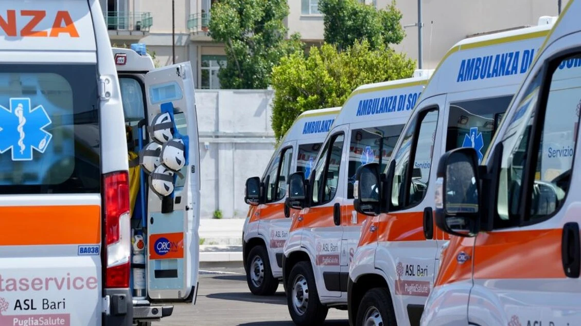 Sette feriti per incidente su statale 100, sei auto coinvolte