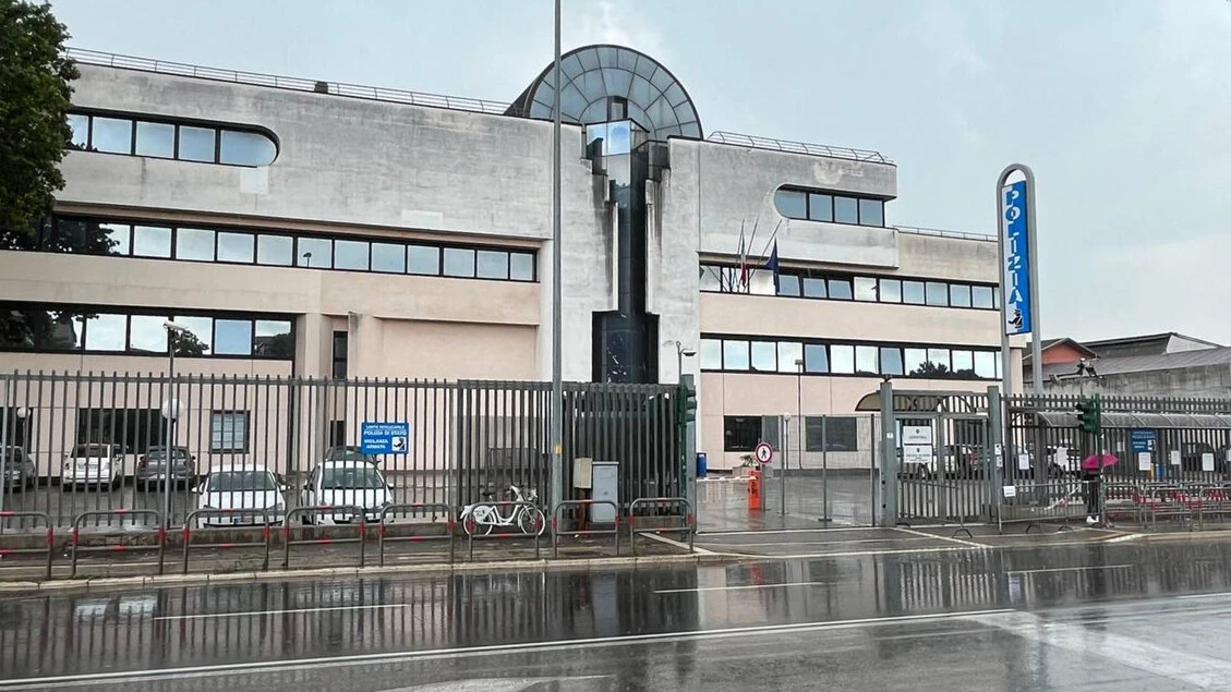 Torture e lesioni in Questura, chiesto rinvio giudizio 16 agenti