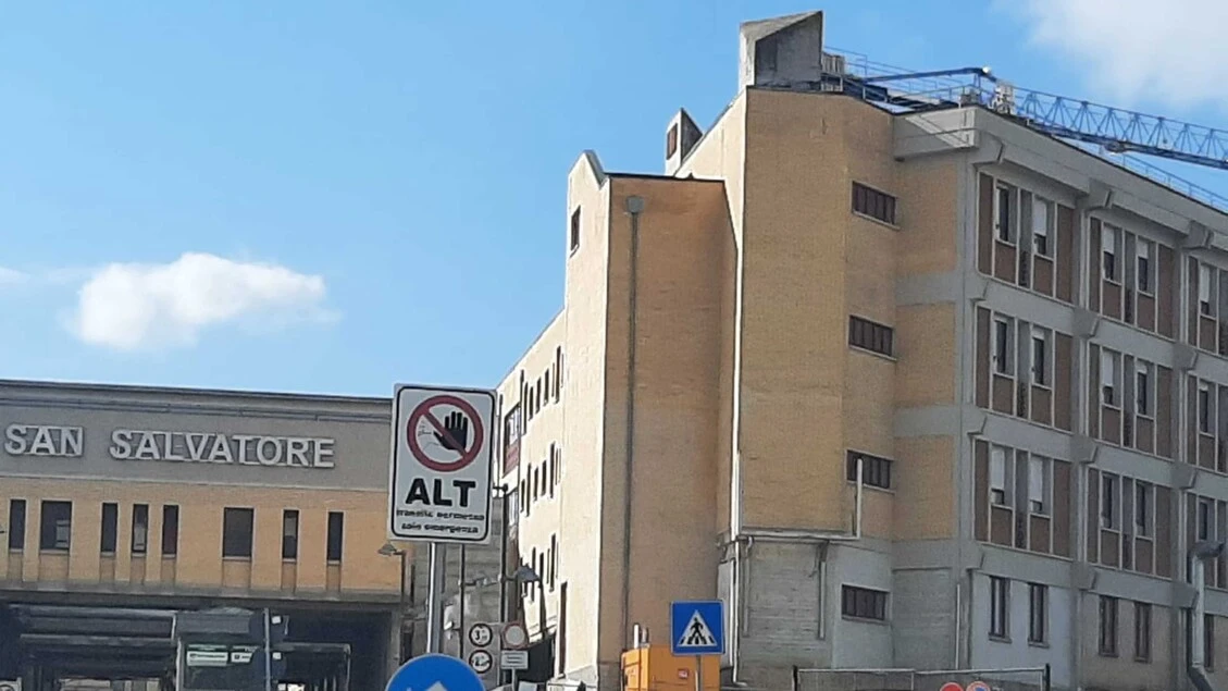 Intervento salvavita all'Aquila, parto e rimozione aneurisma