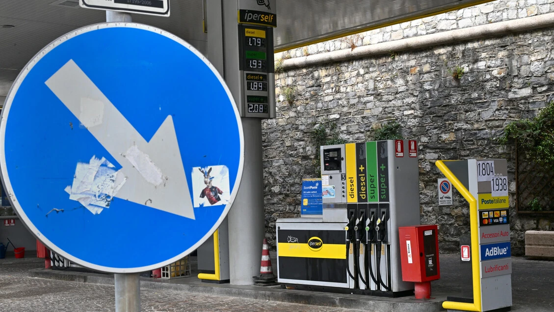 Codacons, dal 2000 accisa su benzina +35%, sul gasolio +63%