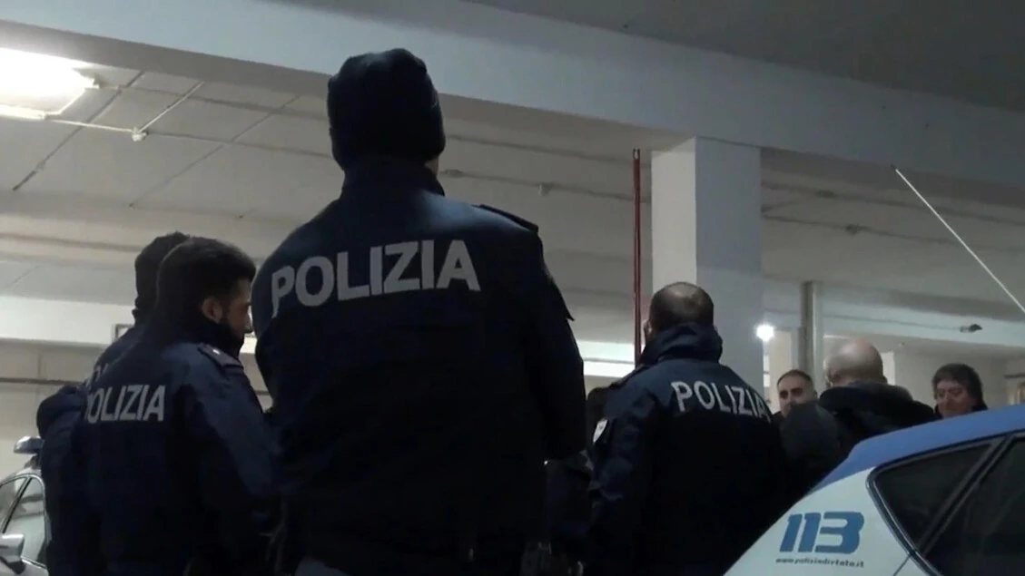 Giovane aggredito e ucciso a dicembre, arrestati 5 minorenni