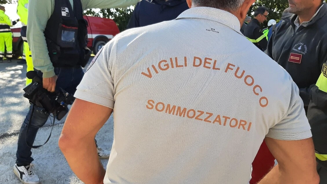 Disperso velista dopo tuffo in mare nel ragusano, ricerche