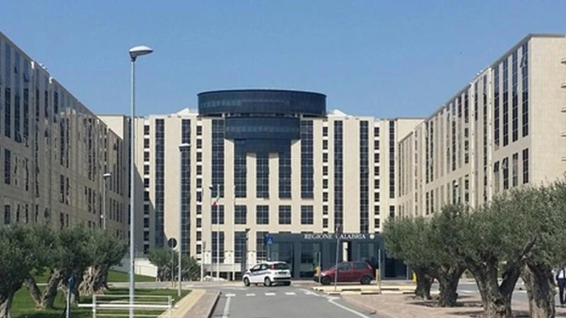 Occhiuto, prestissimo la nuova Giunta, spero prima di lunedì