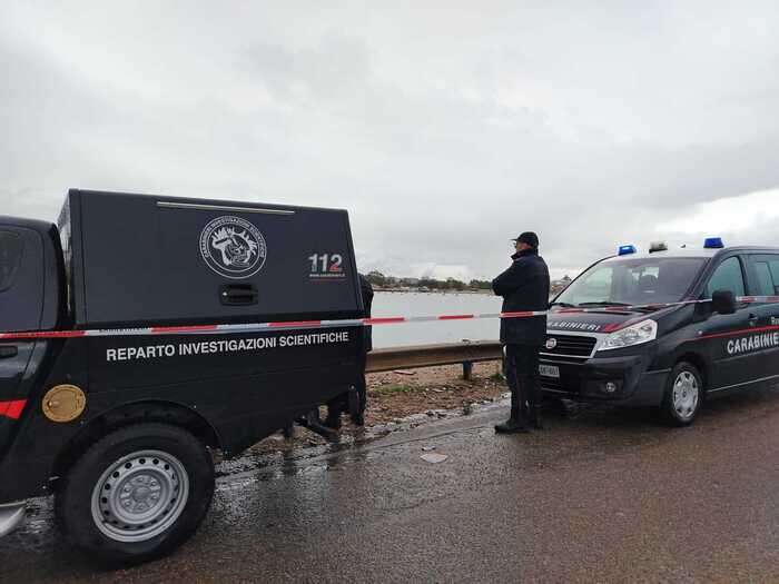 Femminicidio a Cagliari, carabinieri cercano l'arma del delitto