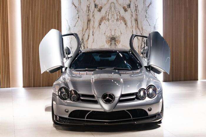 In vendita la Mercedes SLR 722 che fu di Michael Jordan