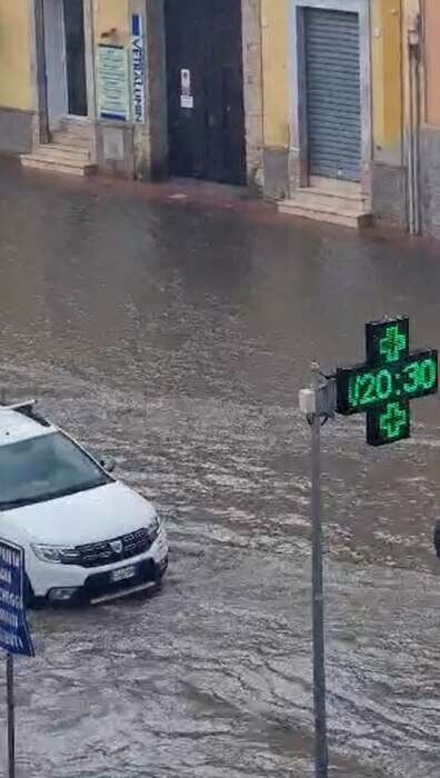 Temporale lampo nel Sud Sardegna, frazione di Cagliari allagata