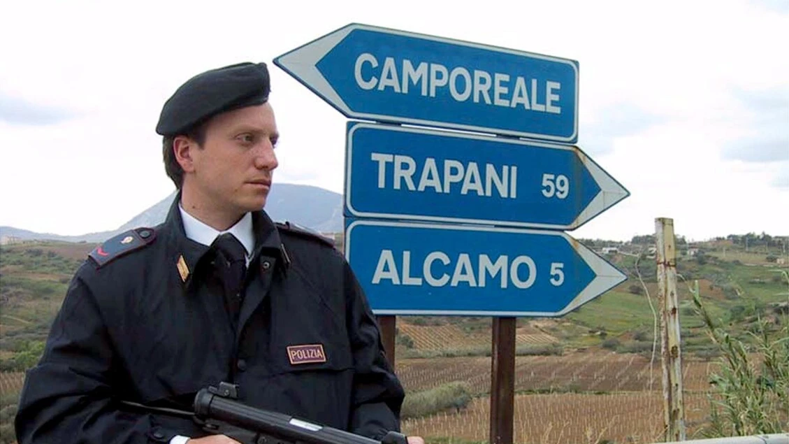 Ucciso e bruciato l'uomo trovato morto ad Alcamo, due fermi