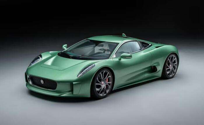 Jaguar C-X75 diventa stradale grazie a Ian Callum