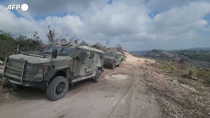 Libano, l'Idf mostra un presunto tunnel di Hezbollah vicino a base Onu