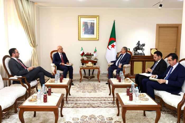 Algeria: ambasciatore Cutillo incontra il ministro dell'interno