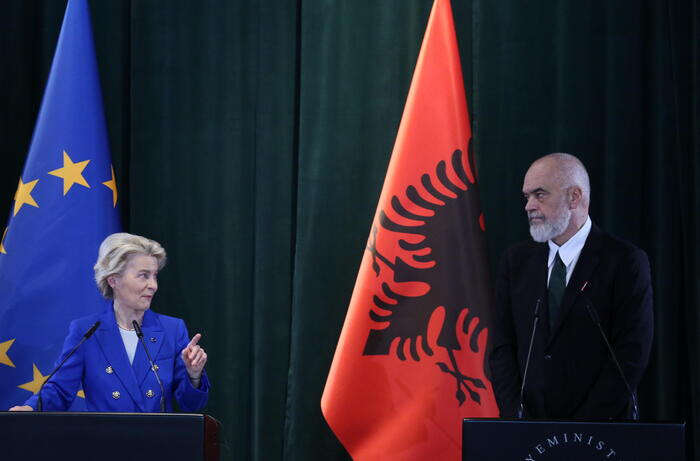 Von der Leyen a Rama, 'l'Albania fa grandi passi verso l'Ue'