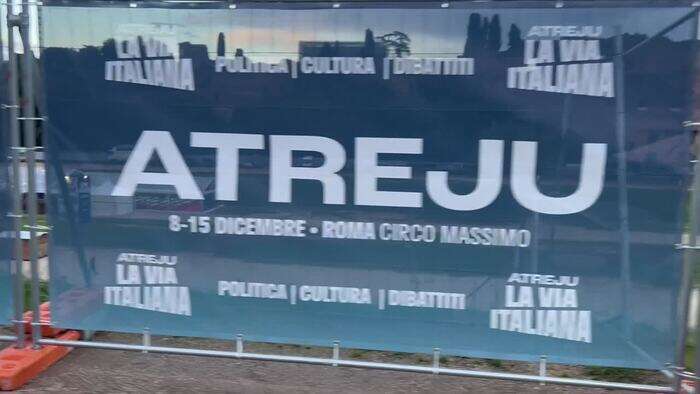 Atreju, si apre sotto il diluvio la kermesse di FdI al Circo Massimo