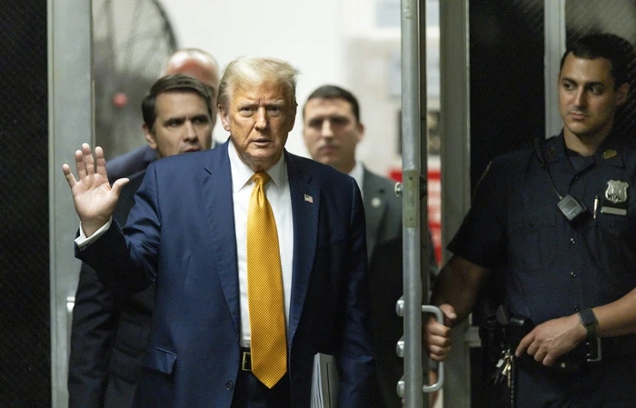 Trump accetta la sfida di Biden, 'pronto alla rissa!'