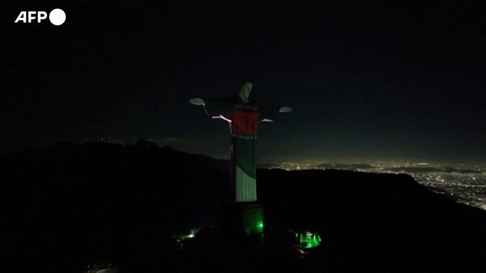Inondazioni in Brasile, appelli a donare sul Cristo Redentore