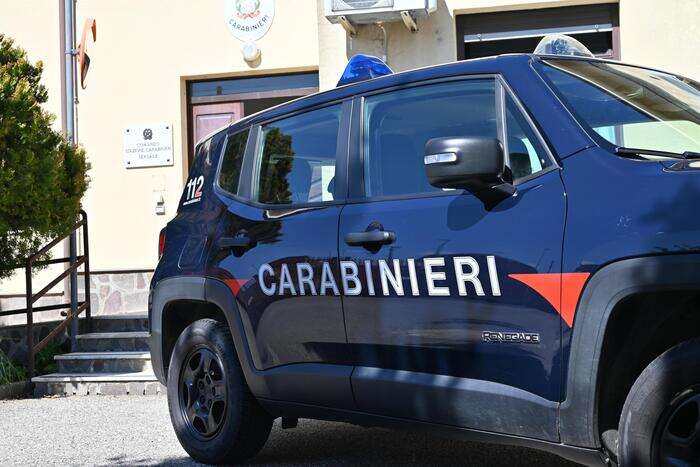 Violenta ragazza dopo averle fatto assumere droga, arrestato